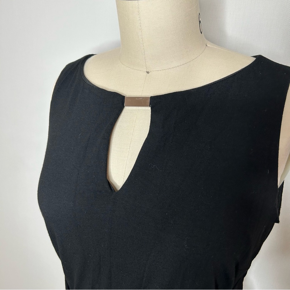 Cache Ruched Bodycon Dress - Picture 2 of 10